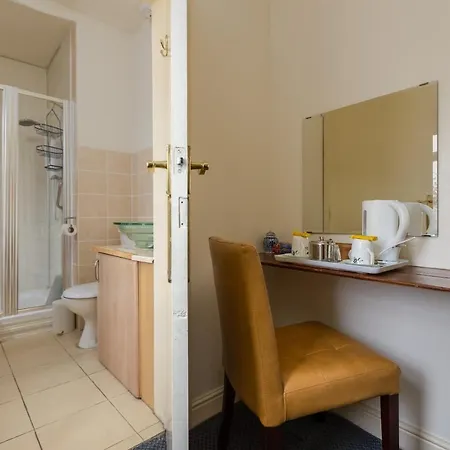 Couette-café Crossways 3*
