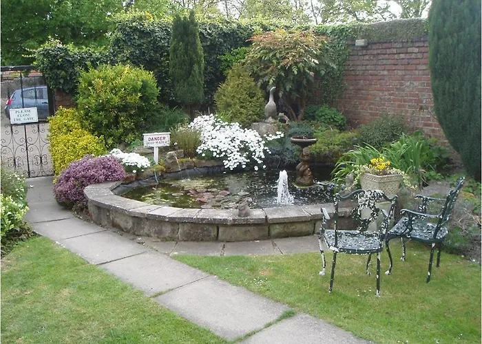 Crossways Bed & Breakfast