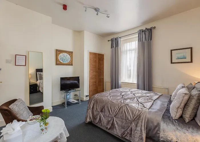 Crossways 4* Pickering